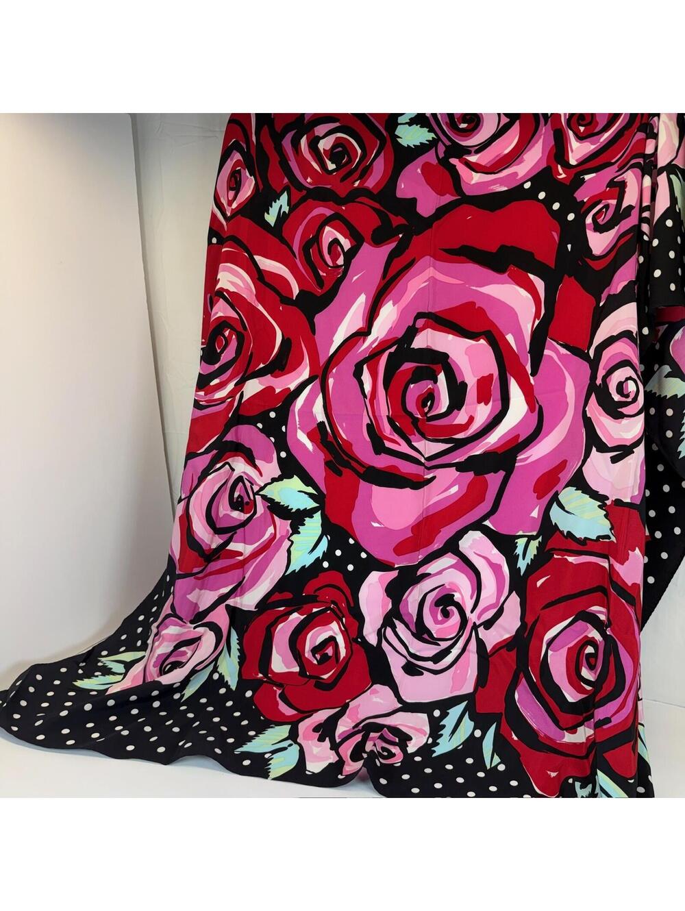 Bob Mackie Wearable Art 100% Silk Scarf Large Roses Polka Dot‎ Signed D-10